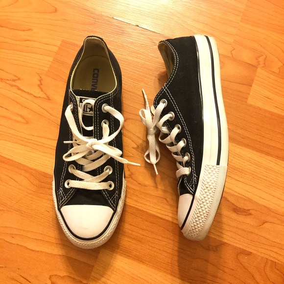 Black Converse - Picture 1 of 5